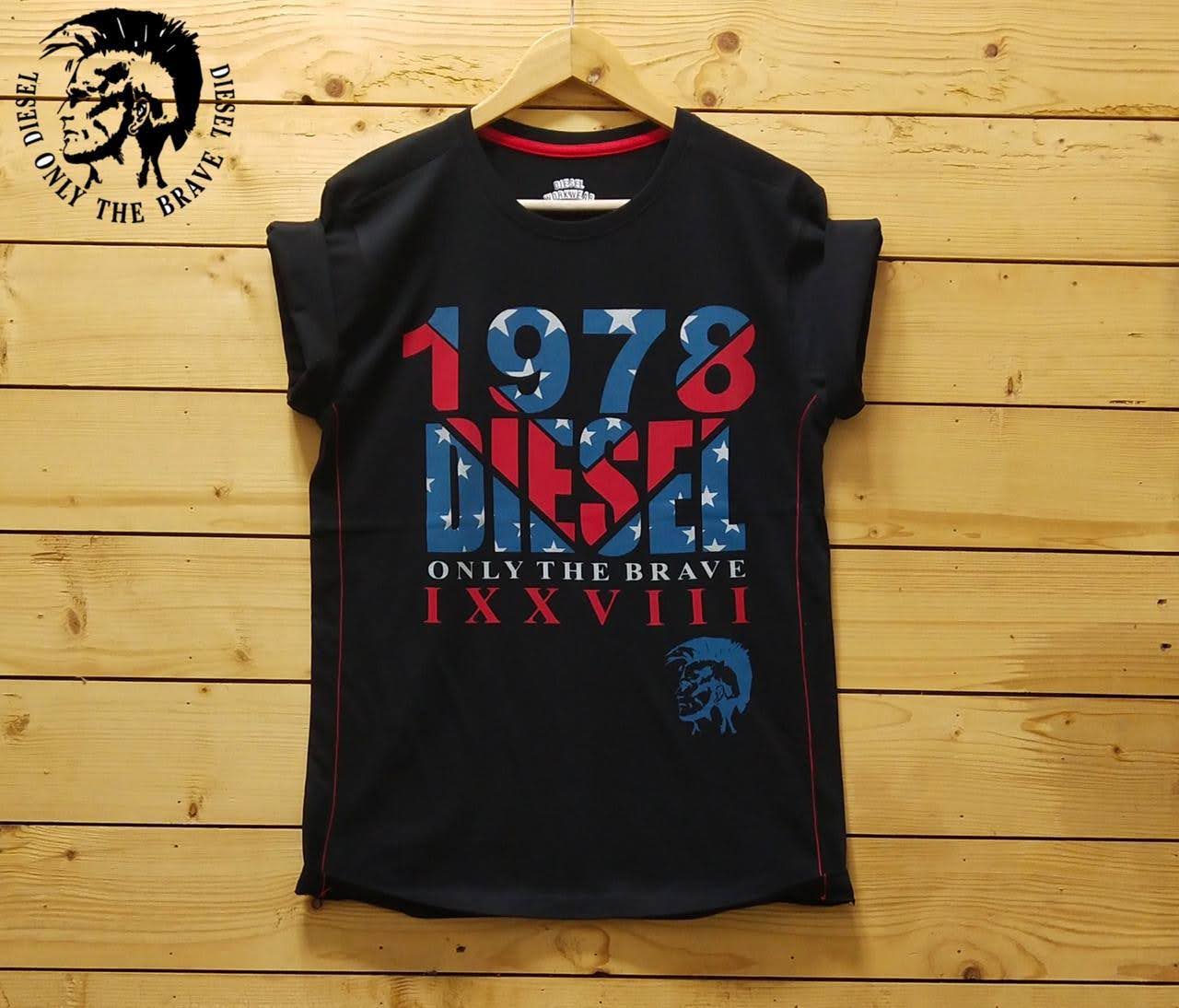 Round neck Tees