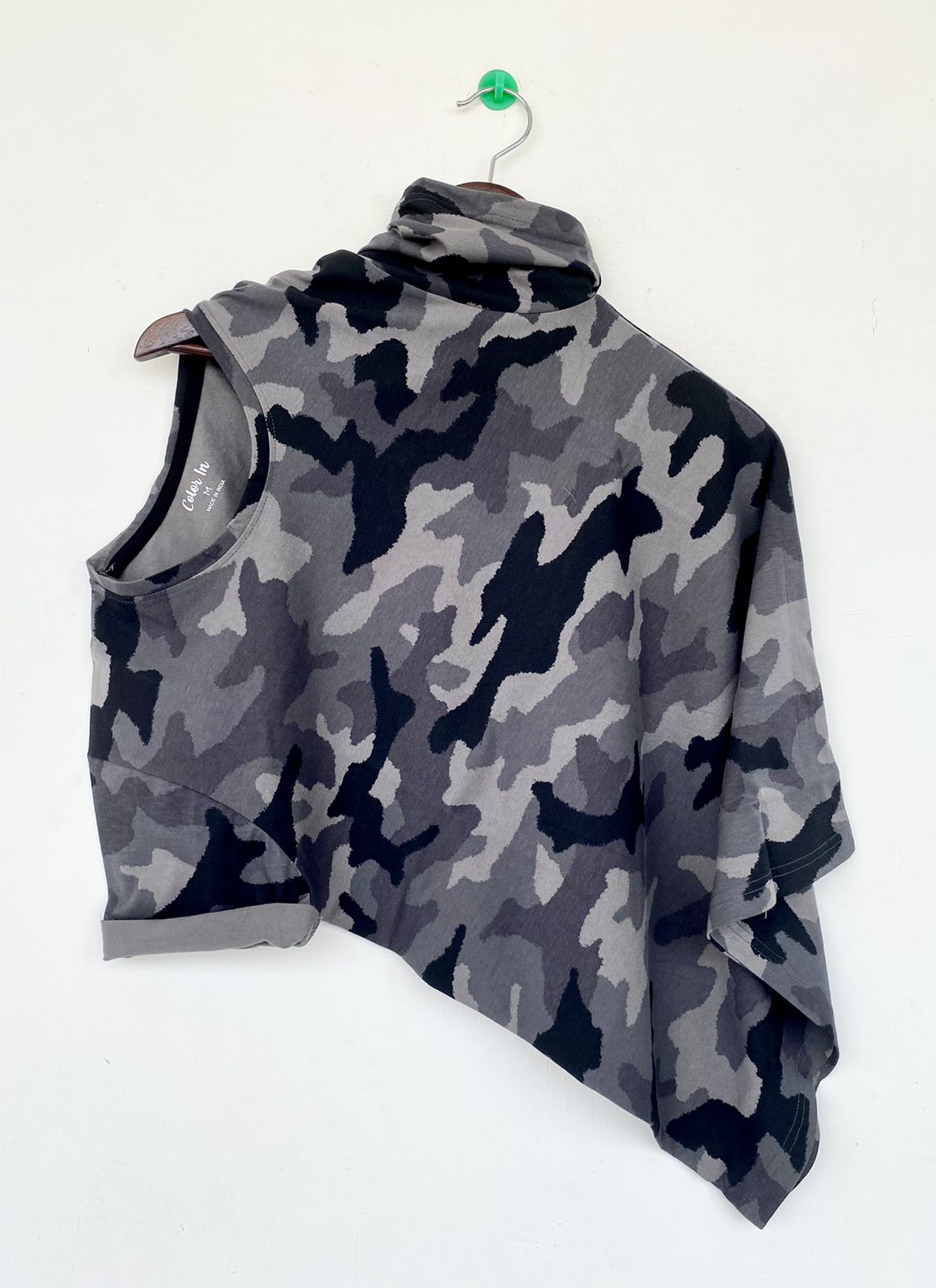 Round necks